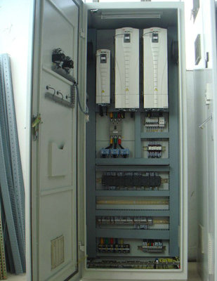 ���区自来水变频柜